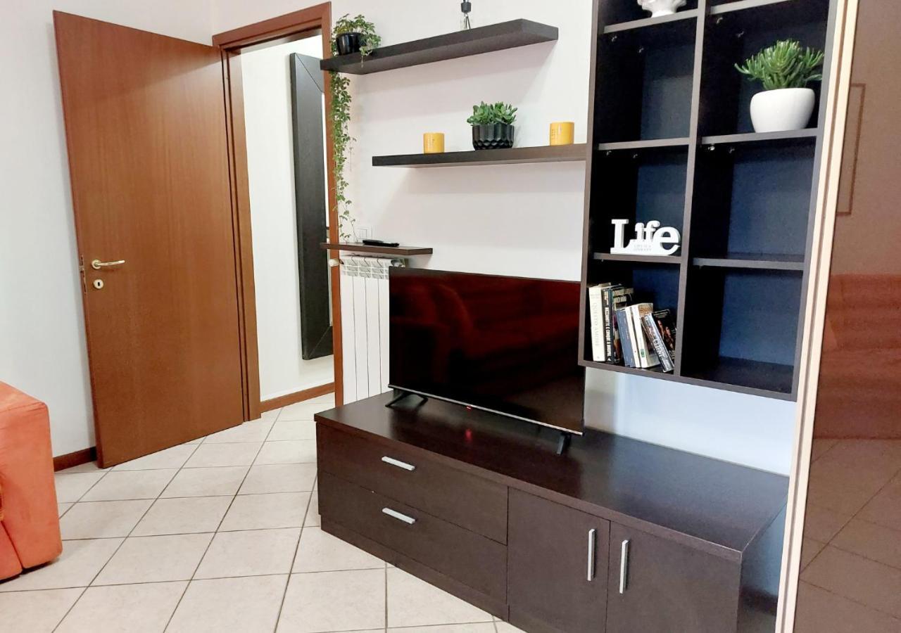 Monolocale-7 Minuti Da Bergamo, 10 Minuti Milan Bergamo Airport Daire Gorle Dış mekan fotoğraf